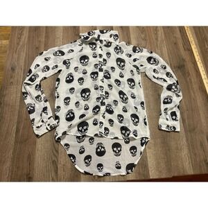 Fun and Flirt Blouse Womens Medium? Button Up Black White Skulls See Through